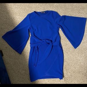 Elegant blue wrap dress!